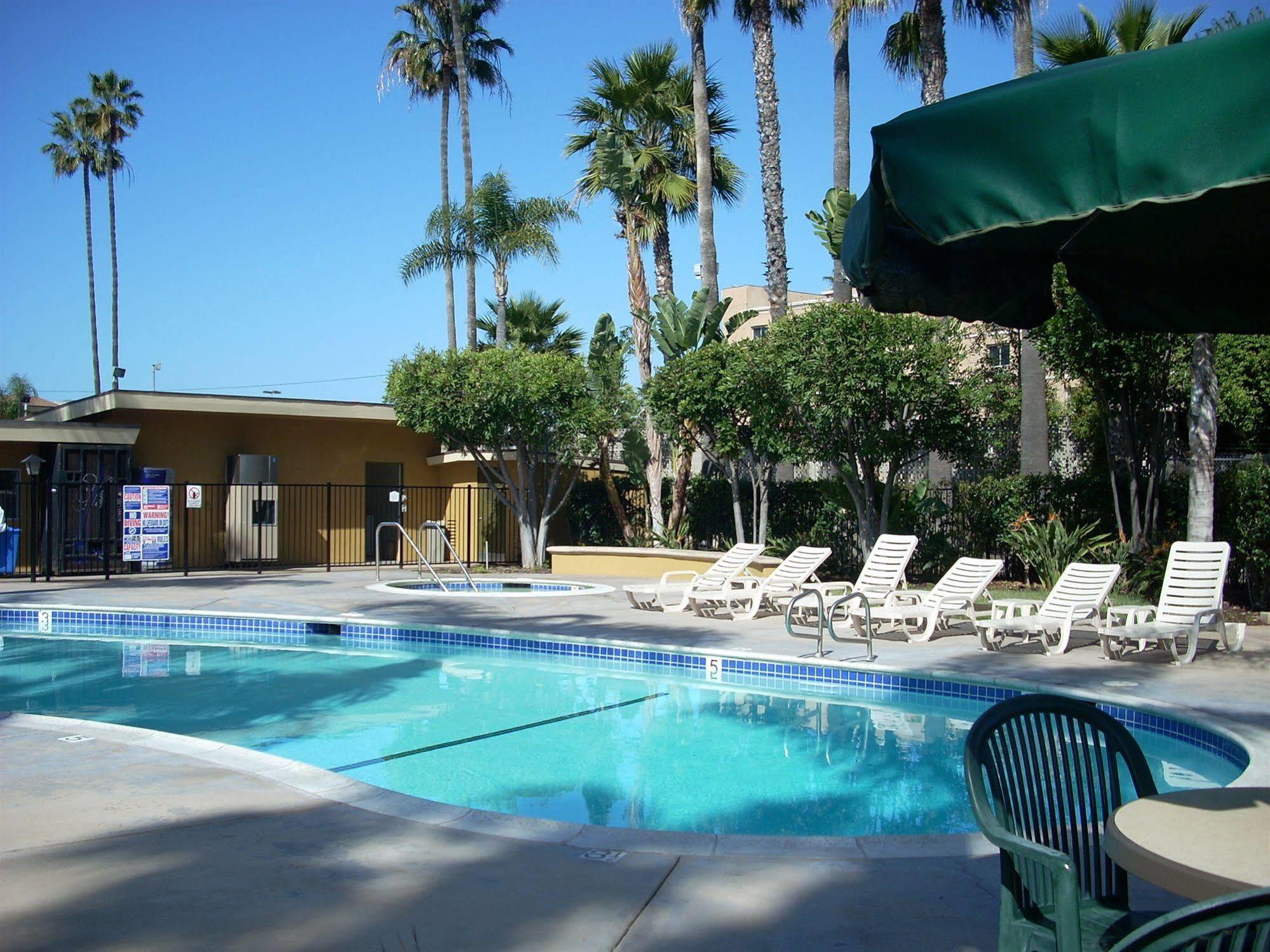 Hotel Palmeras Chula Vista Bagian luar foto